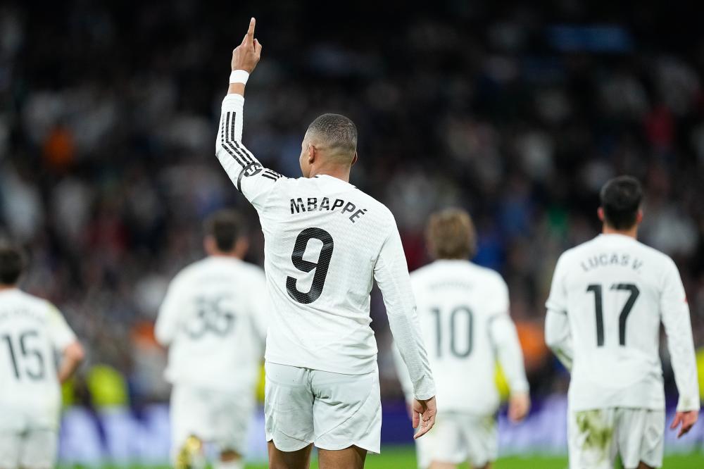 通过他的比 通过他的比