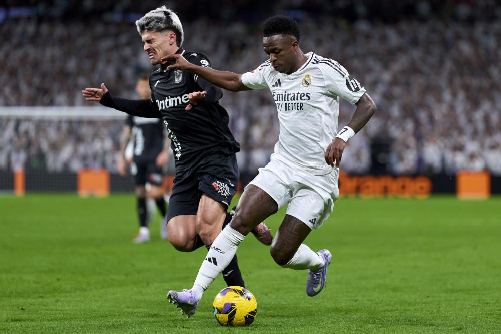 足球运动走 足球运动走