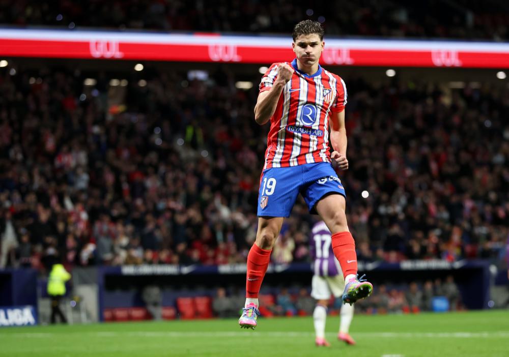 阵容保持足 阵容保持足